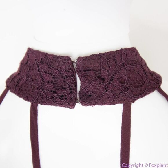 Speechless cocktail jewel embellished cut-out back halter mini dress,‎ junior 3 - Picture 11 of 16